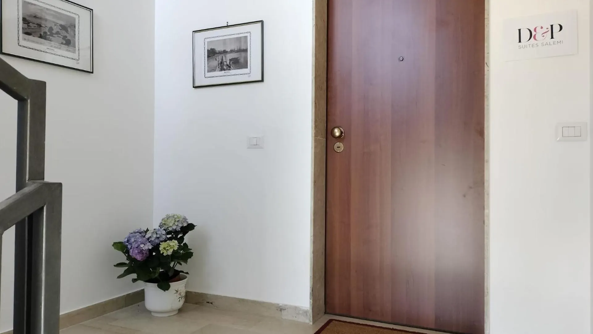 D&P Suites 1 Salemi Holiday home